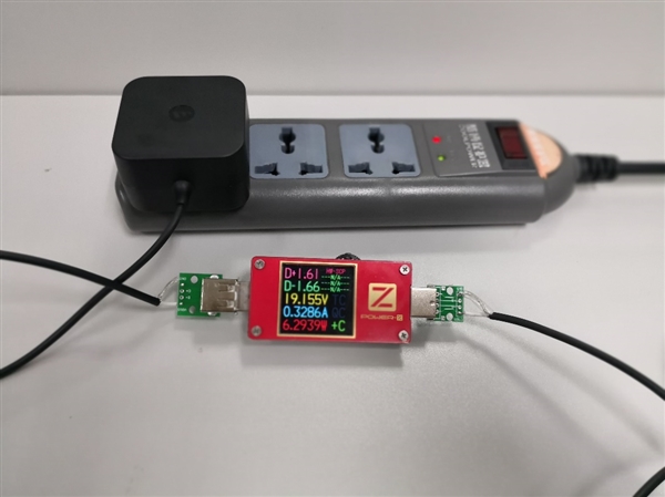 對比評測：南孚Aircharge和mophie誰是無線充速度之王？